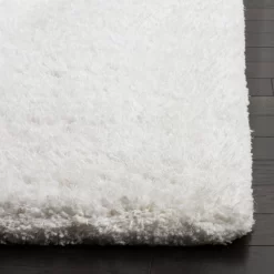 Lehana Tufted Shag And Flokati Rug - Safavieh