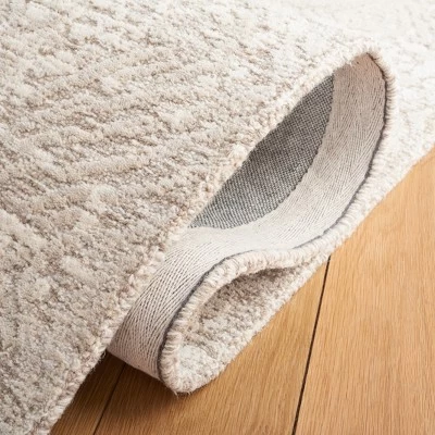 Metro MET905 Hand Tufted Area Rug - Safavieh 6 Metro MET905 Hand Tufted Area Rug - Safavieh - Image 4