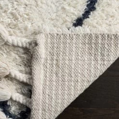 Casablanca CSB726 Hand Tufted Moroccan Area Rug - Safavieh -Fashion Home Decor Store GUEST a71ef35e 2834 4e36 8589 41f3f327e4ec